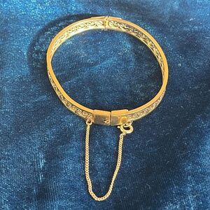 Vintage S. Winard 1/20 12K Gold Filled Hinged Bangle Bracelet with Safety Chain
